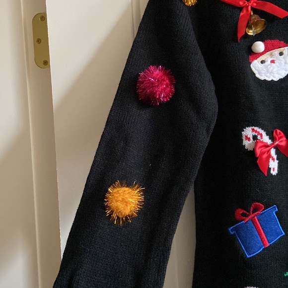 Absolutely gorgeous! Christmas sweater in size M - Picture 6 of 12